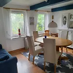 Opas Hus Auf *